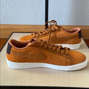 Nike Blazer low LX size 7